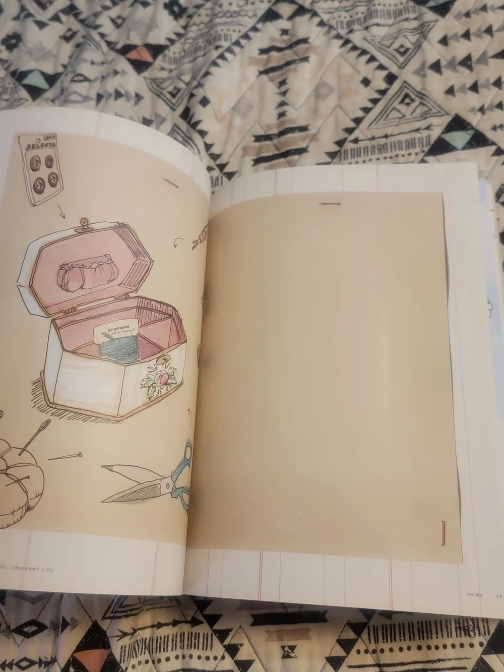 Book: 50 Ways to Draw Your Beautiful Ordinary Life - Cream Cover